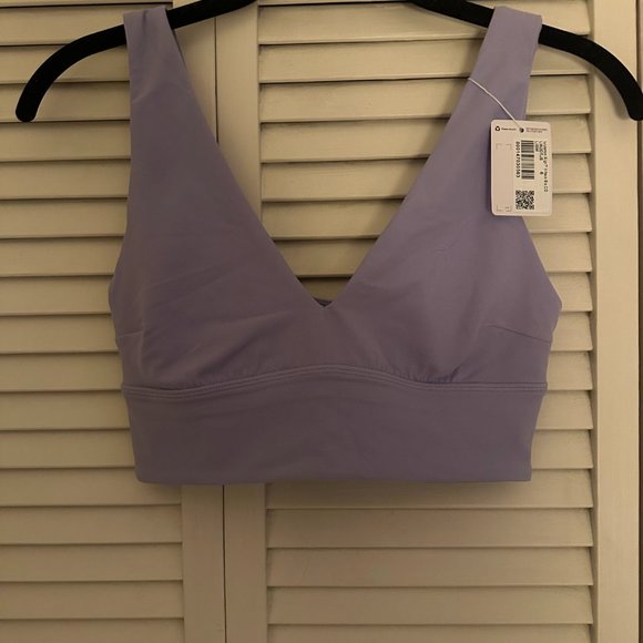 NWT lululemon Align™ V-Neck Bra *Light Support, C/D Cup - Picture 3 of 3